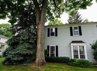 7328 Foxmill Rd UNIT B, Mentor, OH 44060