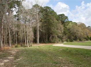 21157 Little John Dr, Covington, LA 70433