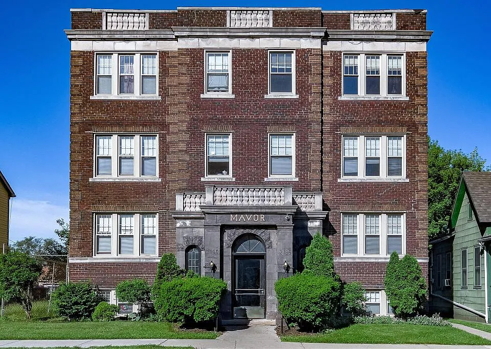 Mavor Apartments