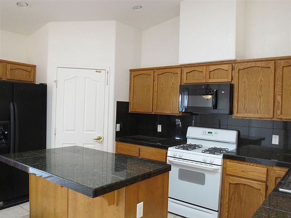 3rd image of 10740 E 34th Pl