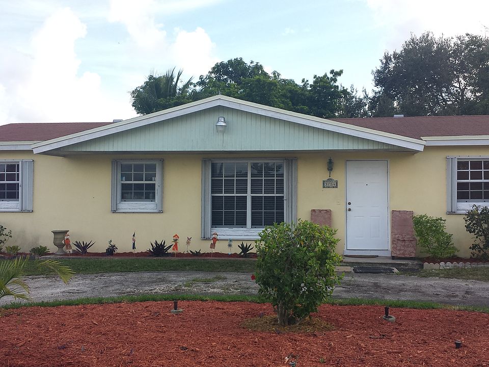 1st image of 3754 NW 207th Dr