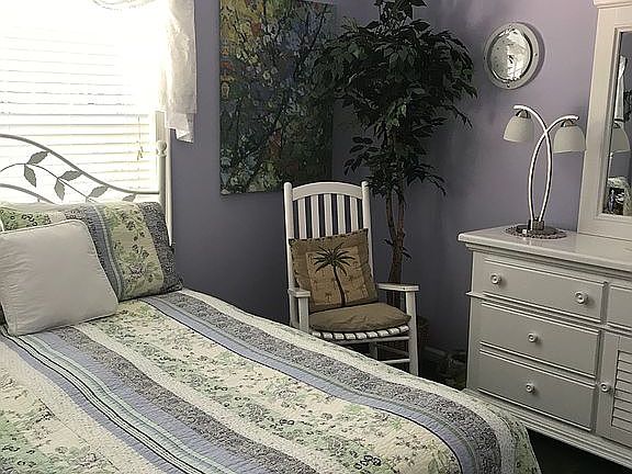 guest bed 1