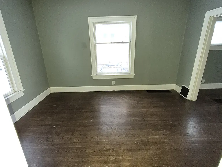 565 Garfield Pl — Photo 15