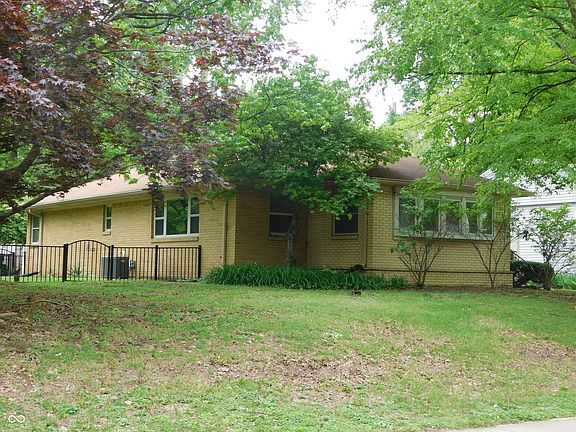 3rd image of 5602 Primrose Ave