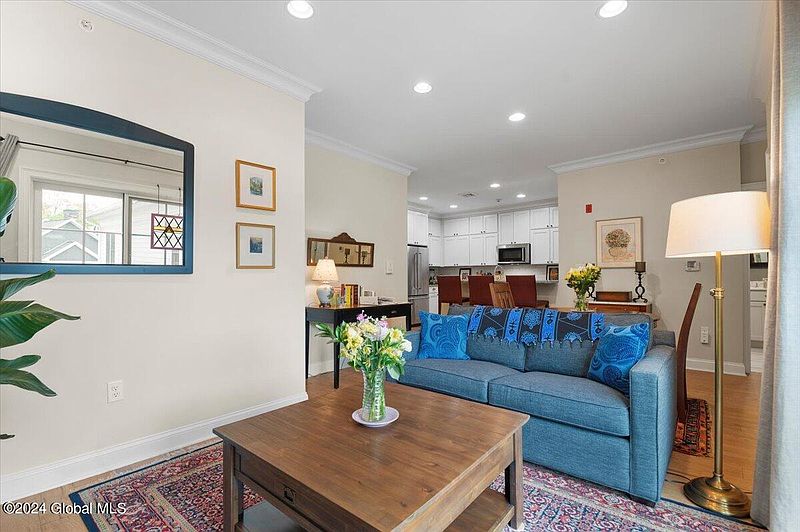 5th image of 97 East Avenue Unit 303
