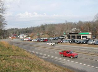 733 W Main St, Sevierville, TN 37862