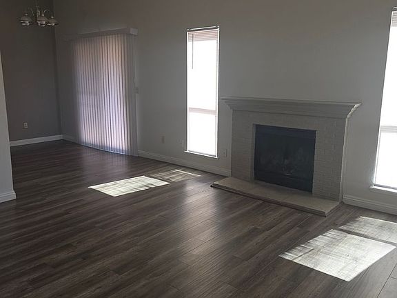 3rd image of 4752 Obannon Dr APT C