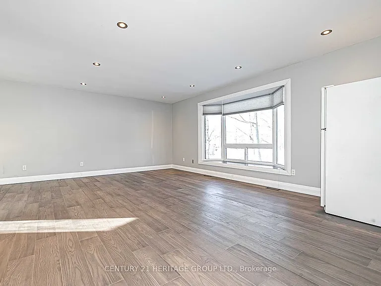 23 Tall Pines Trl — Photo 5