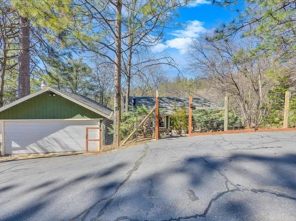 23900 Stable Rd, Sonora, CA 95370