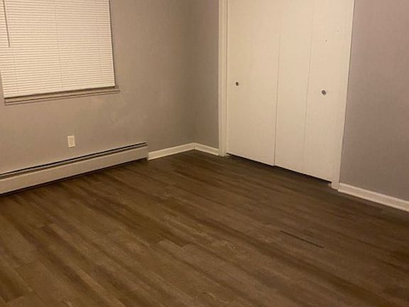 4th image of 923 Hardwick Dr SE #11514522