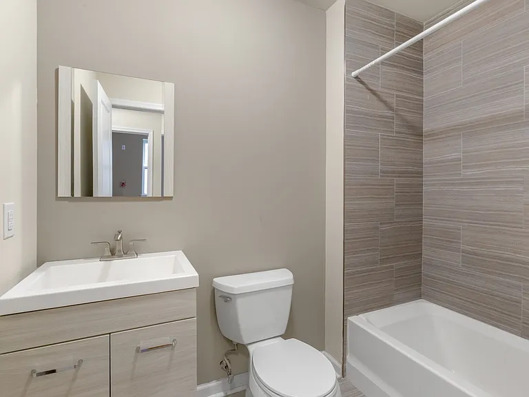 2418 Frankford Ave #4 — Photo 11