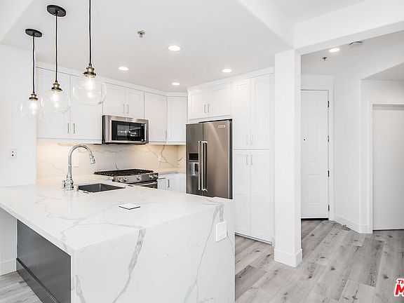 2nd image of 13075 Pacific Promenade APT 317