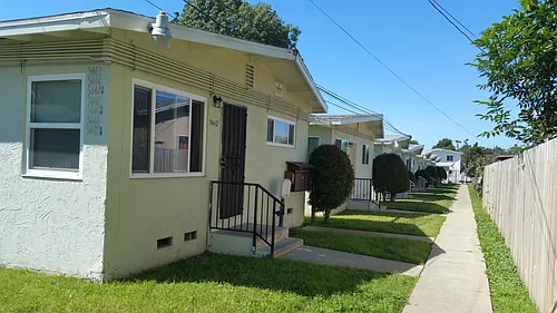 5446 Santa Margarita St Photo 1