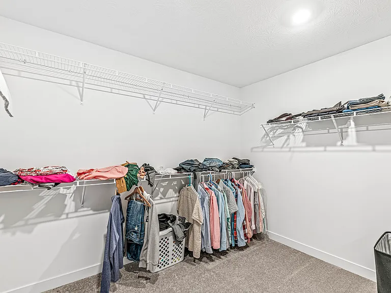 2240 Bauer Creek Dr — Photo 40