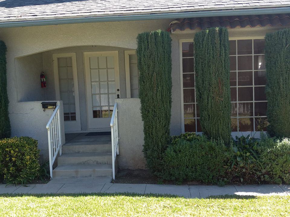 1st image of 1128B Hope St #B