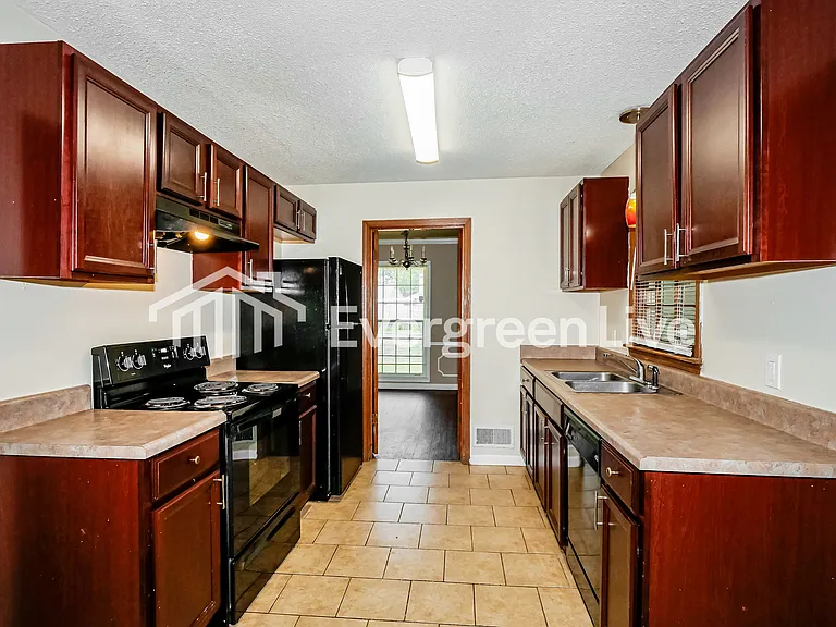 2886 Stage Park Dr — Photo 4