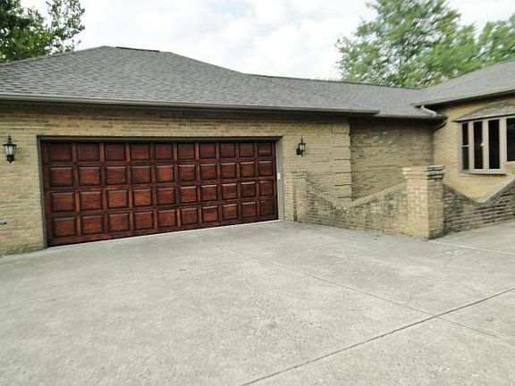 4th image of 12869 Fox Run Ct N