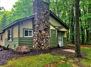 5440 Dorzok Trl, Tipler, WI 54542