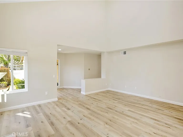 3 Southsand — Photo 14