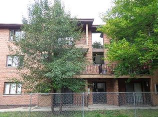 3906 W 63rd St APT 5, Chicago, IL 60629