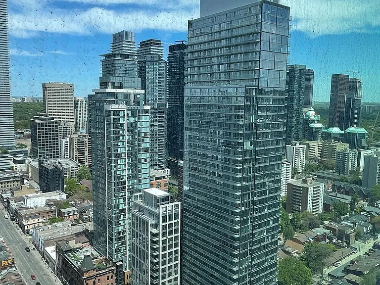 8 Wellesley St W #4107 — Photo 23