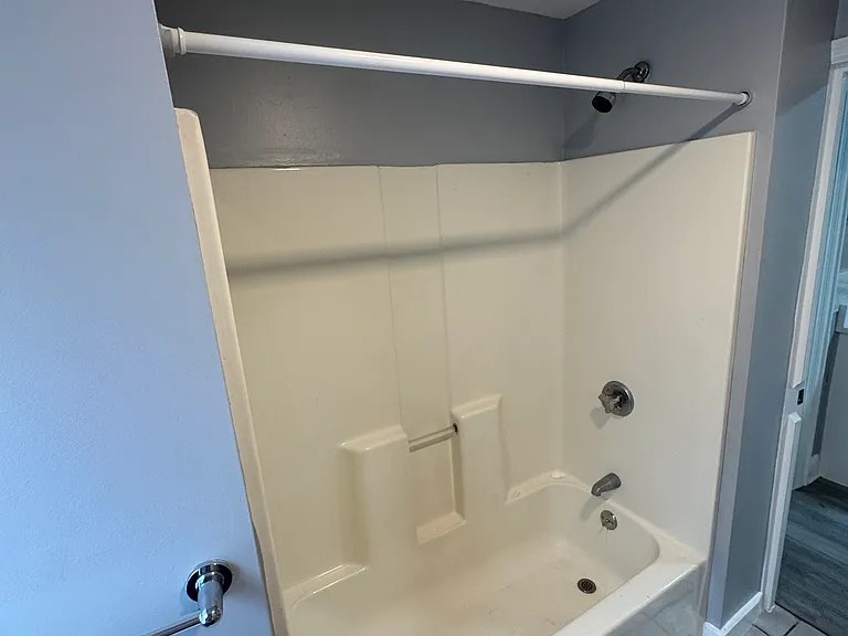 592 Front St #1 — Photo 25