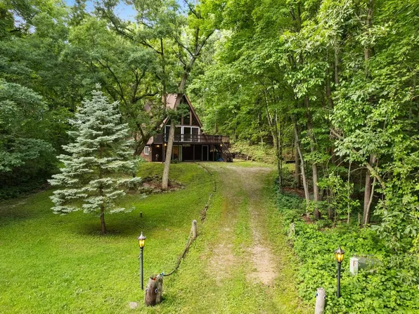 E13499 Grace Street, Merrimac, WI 53561