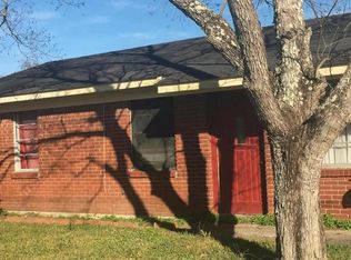 4100 2nd St, Moss Point, MS 39563