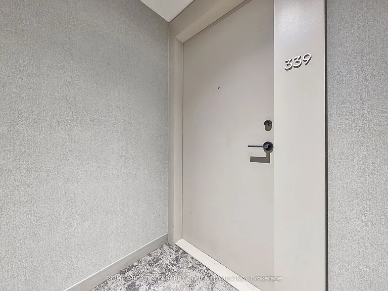 2020 Bathurst St #339 — Photo 8