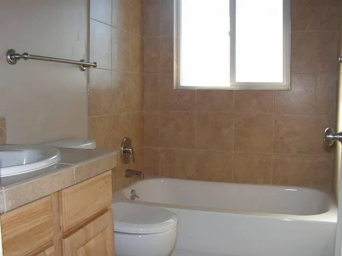 650 Monroe St #7 — Photo 5