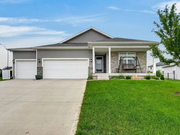 1608 Southbridge Dr, Adel, IA 50003