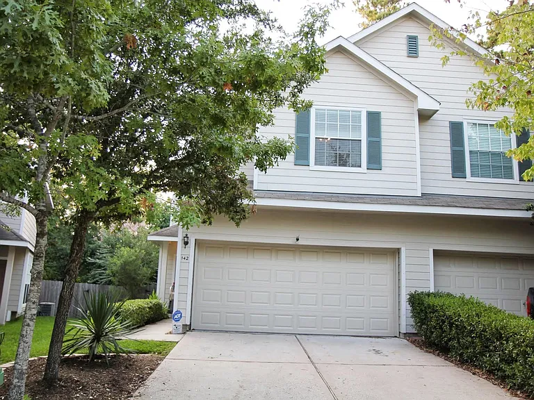 142 N Camellia Grove Cir — Photo 1