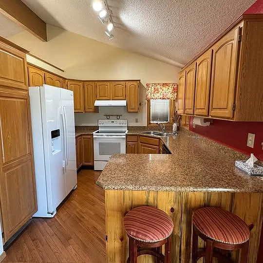 10989 Little Elk Creek Rd — Photo 18