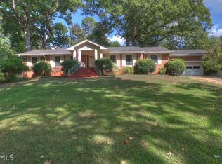 5606 Sequoia Dr, Forest Park, GA 30297