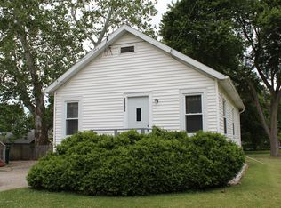 2229 Turner St, Lansing, MI 48906