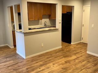 30535 W Forteen Mile Rd APT 4, Farmington Hills, MI 48334