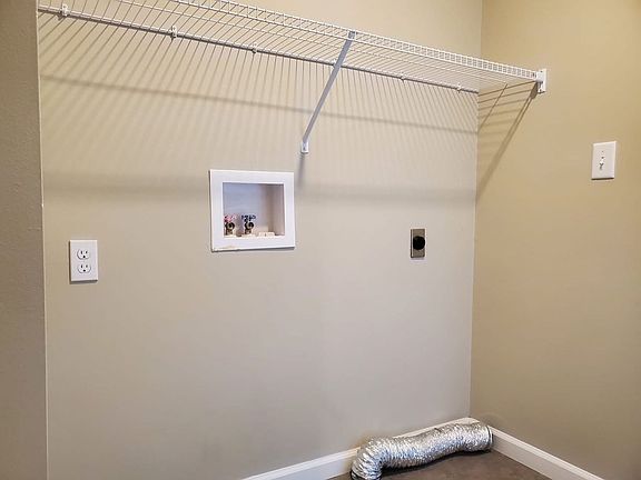 5th image of 213 Cane Creek Ln APT 110