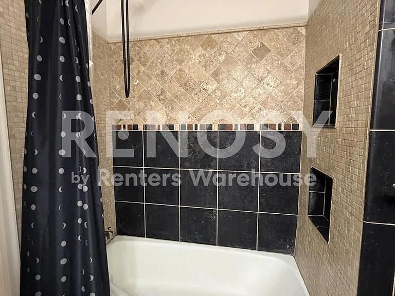 520 Ridgewood Ave #102 — Photo 3