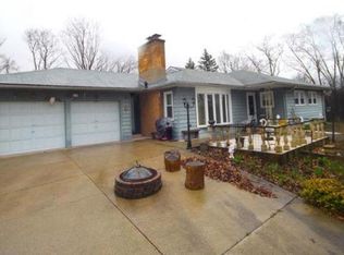 4N083 Lombard Rd, Addison, IL 60101