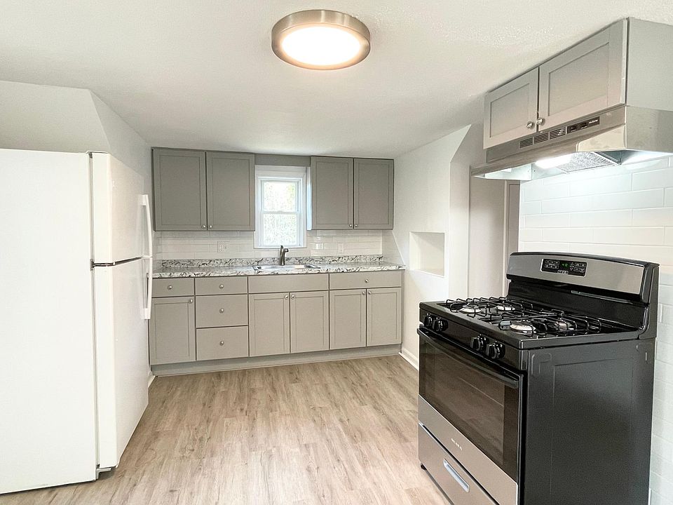 1st image of 37 Belmont Ave #3