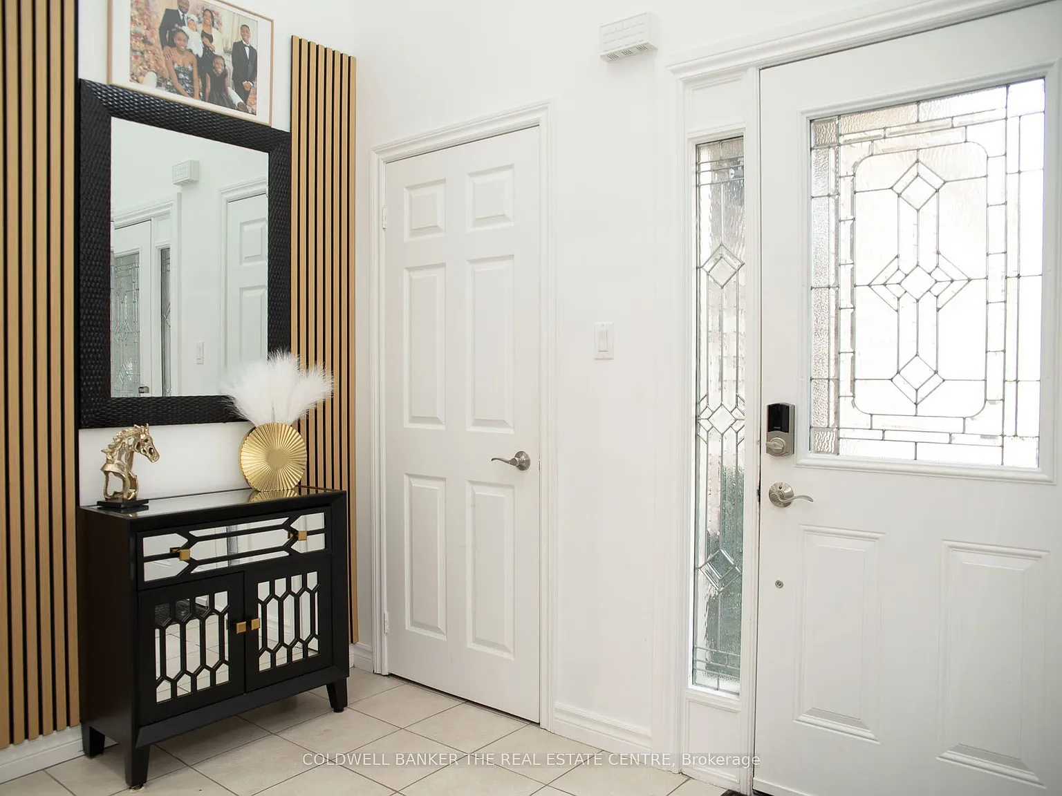 6 bed, $4,000 — Photo 4