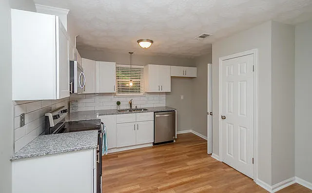 148 Shawns Way — Photo 18