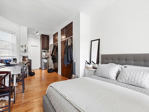 2nd image of 194 Bleecker St APT 2C