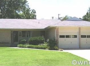 1043 N Brookfield Ln, Wichita, KS 67206
