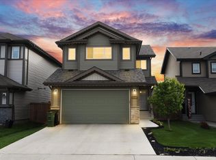 17164 47th St NW, Edmonton, AB T5Y3P4