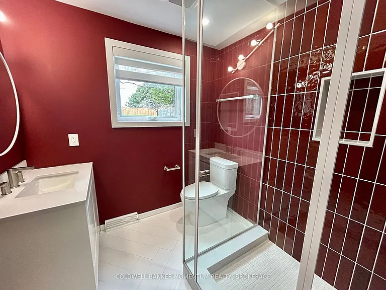 413 Queenston Rd — Photo 25