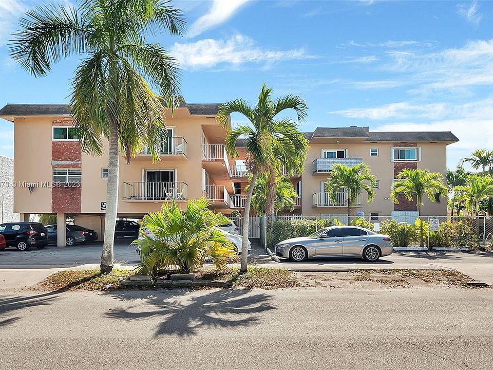 1st image of 1840 Dewey St APT 203