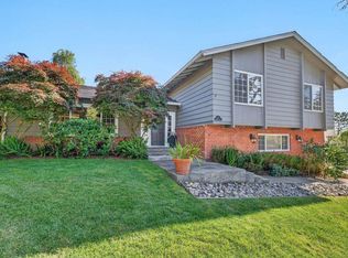 121 Greenbrier Dr, Aptos, CA