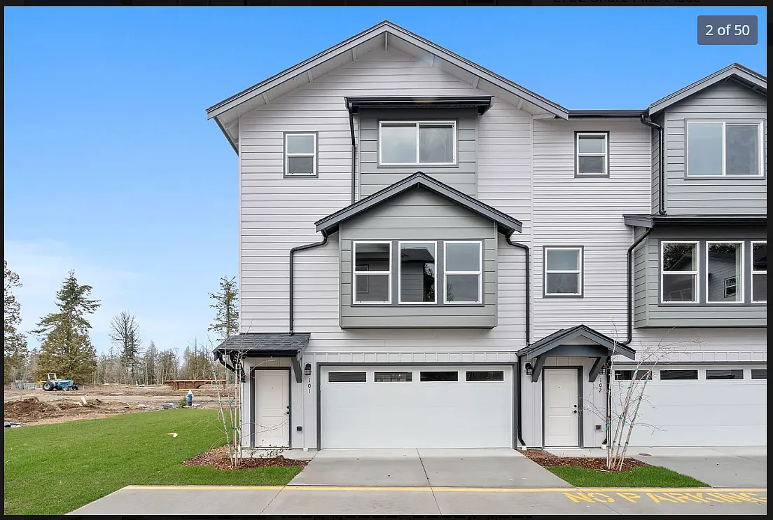 3 bed, 1416 sqft, $2,295 — Photo 2