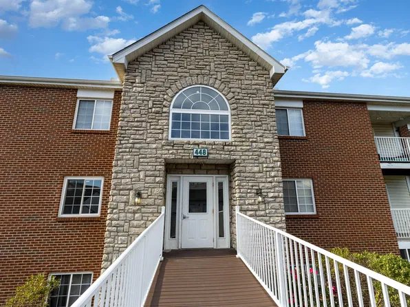 448 Marian Ln APT 5, Florence, KY 41042